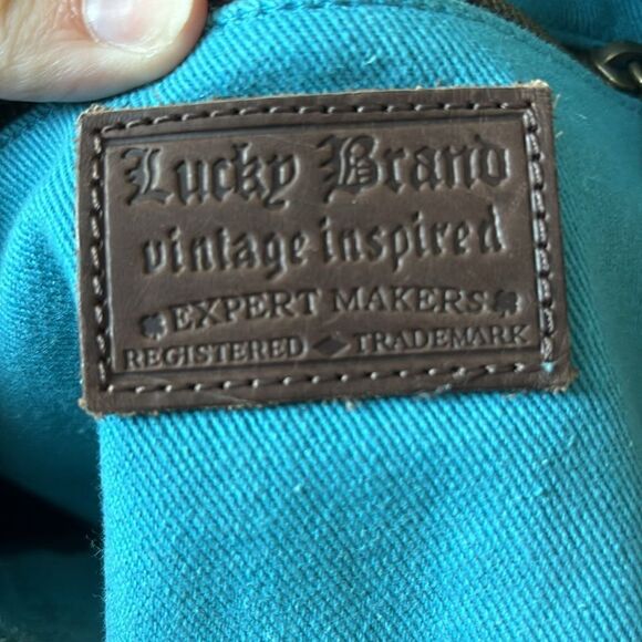 Lucky brand blue genuine suede leather purse - Picture 6 of 9